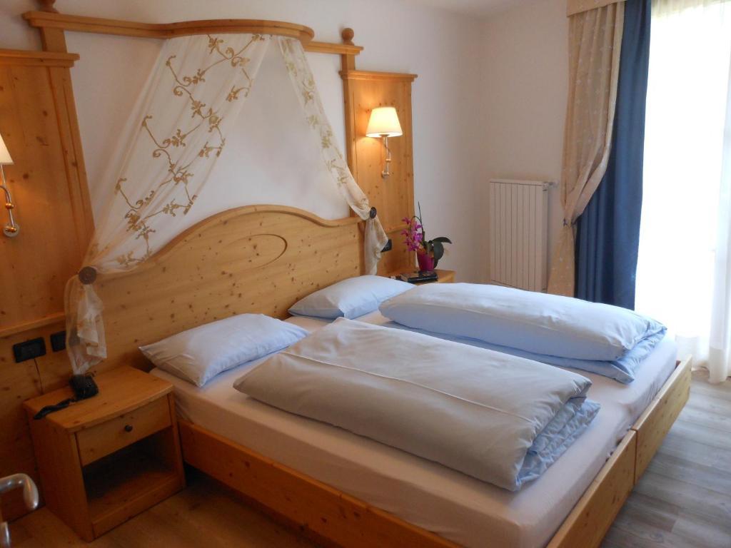Il Falchetto Sarnonico Habitación foto