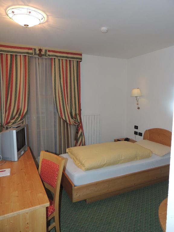 Il Falchetto Sarnonico Habitación foto
